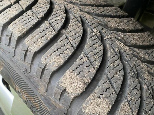 Білий Дачія Duster, об'ємом двигуна 1.6 л та пробігом 223 тис. км за 6899 $, фото 9 на Automoto.ua