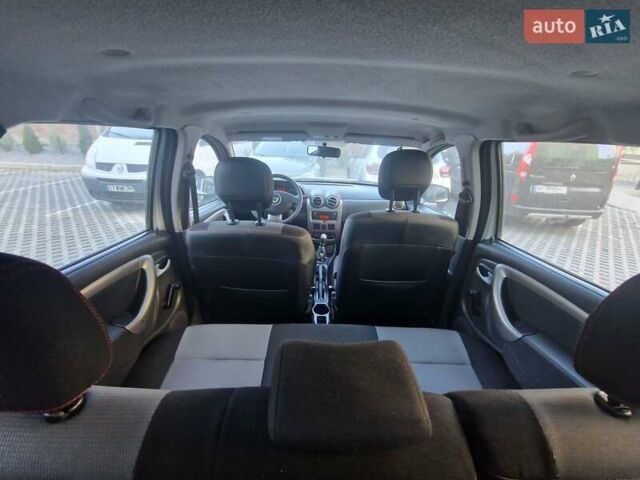 Білий Дачія Duster, об'ємом двигуна 1.5 л та пробігом 207 тис. км за 8900 $, фото 14 на Automoto.ua