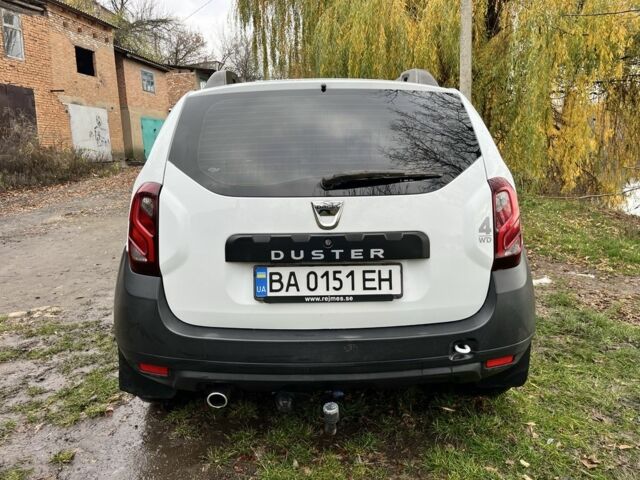 Білий Дачія Duster, об'ємом двигуна 1.6 л та пробігом 219 тис. км за 10700 $, фото 6 на Automoto.ua