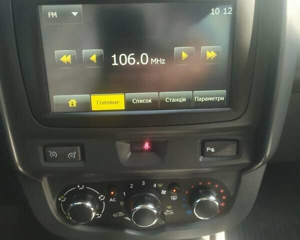 Белый Дачия Duster, объемом двигателя 1.2 л и пробегом 85 тыс. км за 8500 $, фото 31 на Automoto.ua