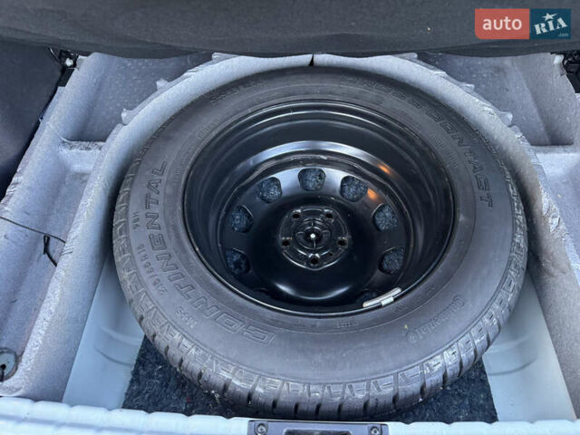 Білий Дачія Duster, об'ємом двигуна 1.6 л та пробігом 203 тис. км за 9950 $, фото 28 на Automoto.ua