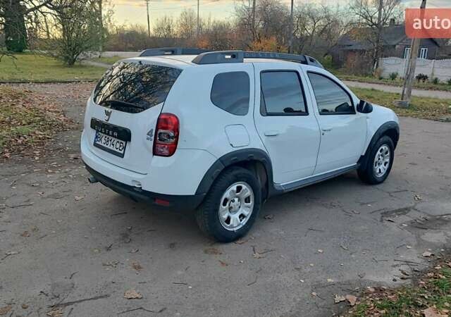 Белый Дачия Duster, объемом двигателя 1.5 л и пробегом 186 тыс. км за 9950 $, фото 3 на Automoto.ua