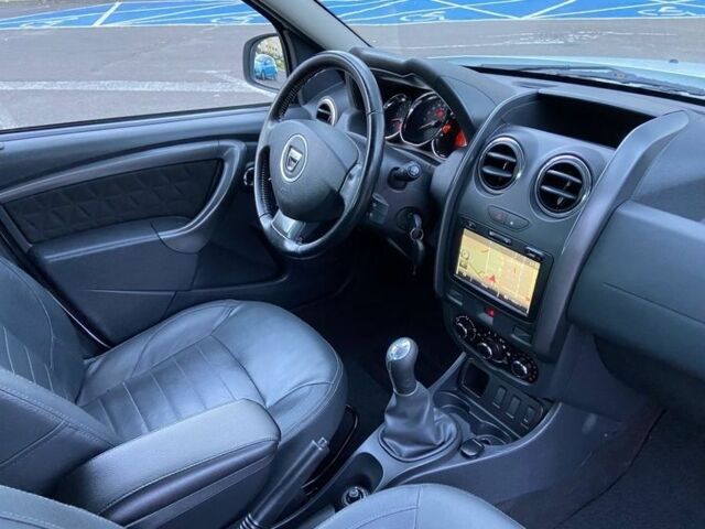 Белый Дачия Duster, объемом двигателя 1.6 л и пробегом 72 тыс. км за 7400 $, фото 11 на Automoto.ua