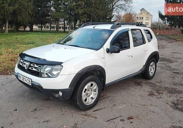 Белый Дачия Duster, объемом двигателя 1.5 л и пробегом 186 тыс. км за 9950 $, фото 1 на Automoto.ua