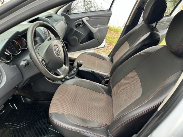 Білий Дачія Duster, об'ємом двигуна 1.6 л та пробігом 219 тис. км за 10700 $, фото 12 на Automoto.ua