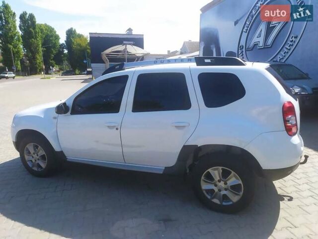 Белый Дачия Duster, объемом двигателя 1.2 л и пробегом 85 тыс. км за 8500 $, фото 8 на Automoto.ua