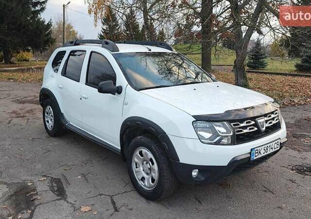 Белый Дачия Duster, объемом двигателя 1.5 л и пробегом 186 тыс. км за 9950 $, фото 7 на Automoto.ua