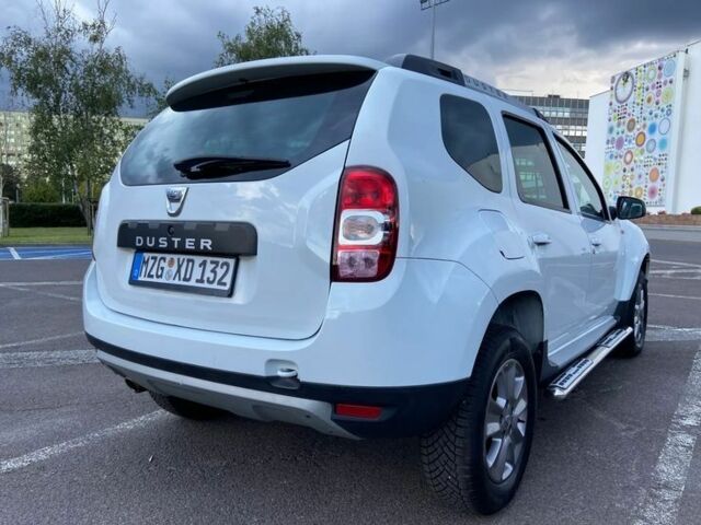 Белый Дачия Duster, объемом двигателя 1.6 л и пробегом 72 тыс. км за 7400 $, фото 19 на Automoto.ua