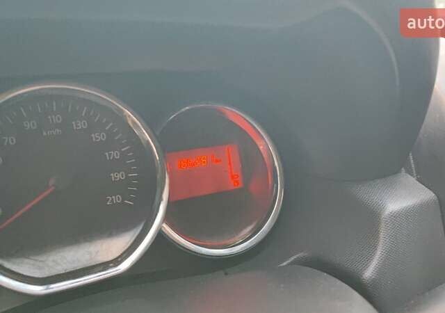 Белый Дачия Duster, объемом двигателя 1.5 л и пробегом 186 тыс. км за 9950 $, фото 14 на Automoto.ua