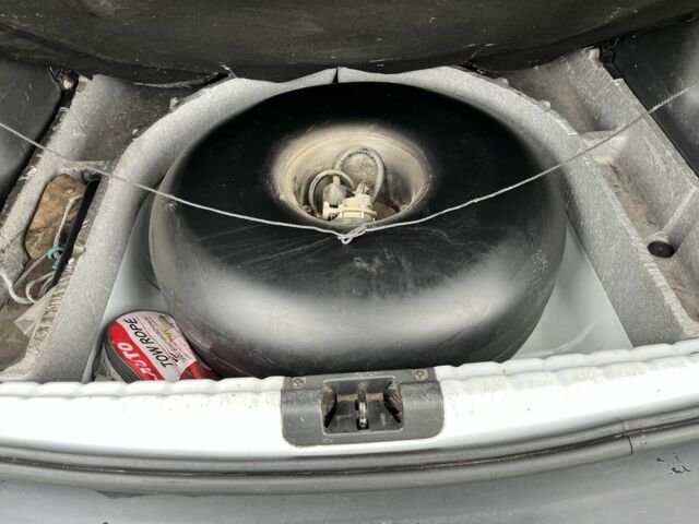 Білий Дачія Duster, об'ємом двигуна 1.6 л та пробігом 219 тис. км за 10700 $, фото 9 на Automoto.ua