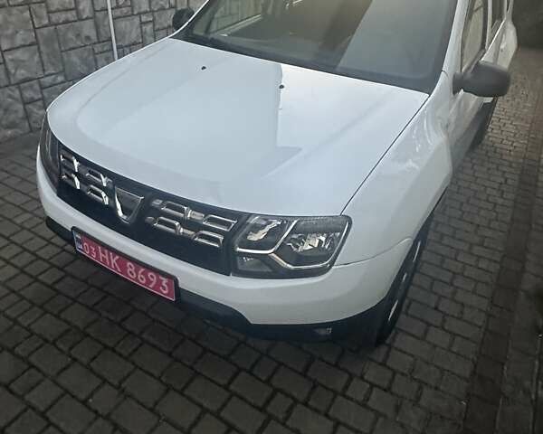 Белый Дачия Duster, объемом двигателя 1.5 л и пробегом 170 тыс. км за 10800 $, фото 6 на Automoto.ua