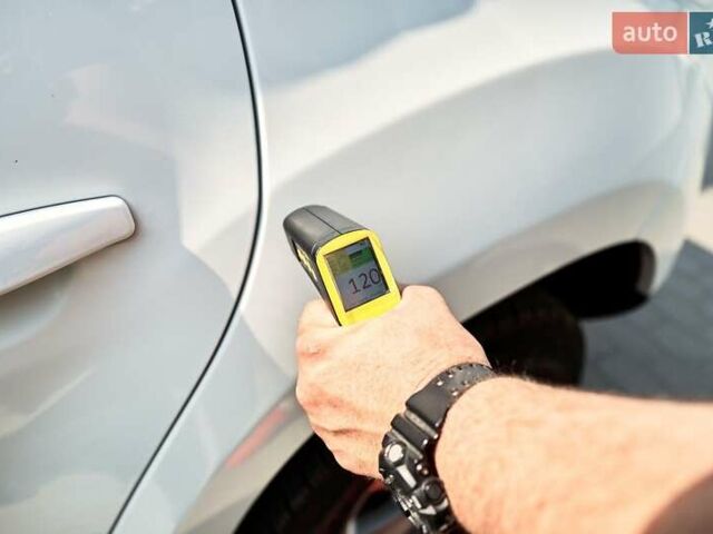 Белый Дачия Duster, объемом двигателя 1.6 л и пробегом 141 тыс. км за 9000 $, фото 51 на Automoto.ua