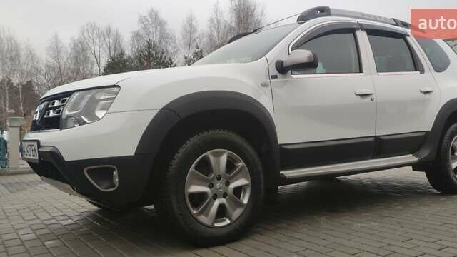 Білий Дачія Duster, об'ємом двигуна 1.46 л та пробігом 280 тис. км за 12000 $, фото 1 на Automoto.ua