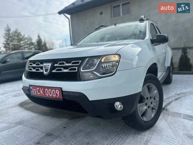 Білий Дачія Duster, об'ємом двигуна 1.6 л та пробігом 172 тис. км за 10650 $, фото 2 на Automoto.ua