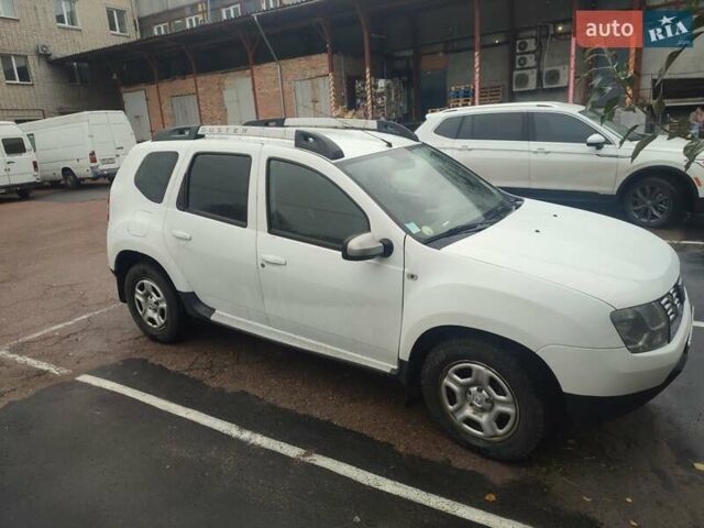 Білий Дачія Duster, об'ємом двигуна 1.5 л та пробігом 200 тис. км за 9500 $, фото 7 на Automoto.ua