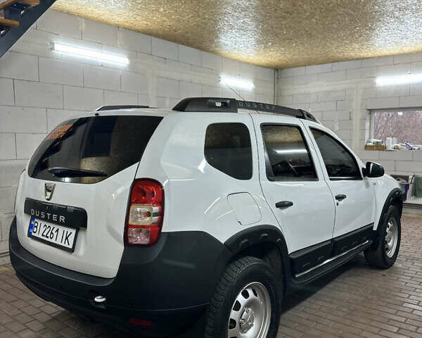 Белый Дачия Duster, объемом двигателя 1.6 л и пробегом 180 тыс. км за 9499 $, фото 4 на Automoto.ua