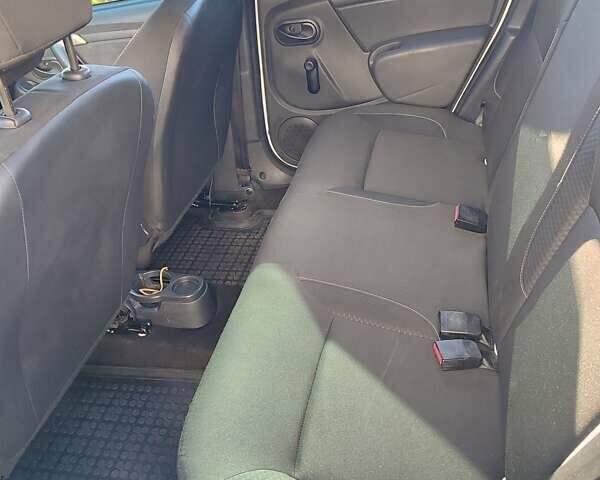 Білий Дачія Duster, об'ємом двигуна 1.5 л та пробігом 230 тис. км за 10500 $, фото 24 на Automoto.ua