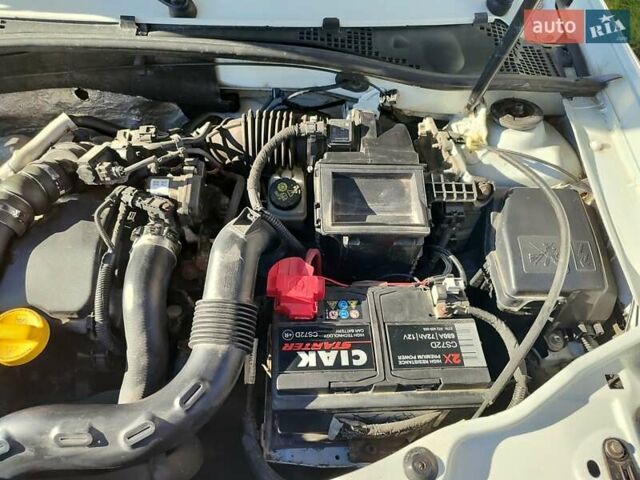 Білий Дачія Duster, об'ємом двигуна 1.5 л та пробігом 230 тис. км за 10500 $, фото 19 на Automoto.ua