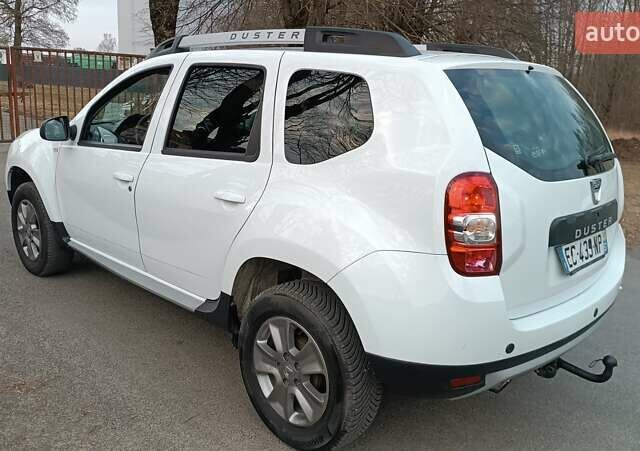 Белый Дачия Duster, объемом двигателя 1.2 л и пробегом 139 тыс. км за 9998 $, фото 8 на Automoto.ua