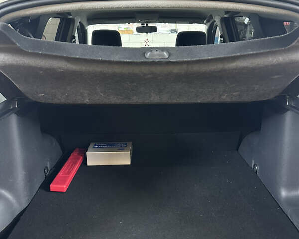 Белый Дачия Duster, объемом двигателя 1.6 л и пробегом 180 тыс. км за 9499 $, фото 11 на Automoto.ua