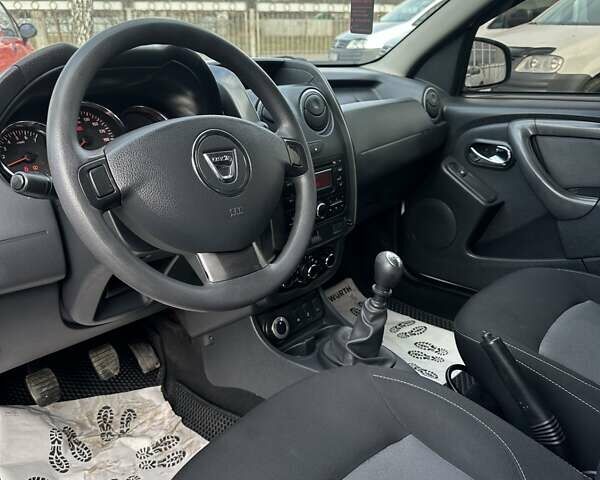 Белый Дачия Duster, объемом двигателя 1.5 л и пробегом 271 тыс. км за 10700 $, фото 10 на Automoto.ua