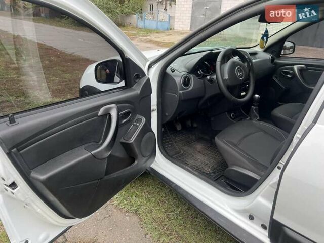Белый Дачия Duster, объемом двигателя 1.6 л и пробегом 179 тыс. км за 9700 $, фото 3 на Automoto.ua