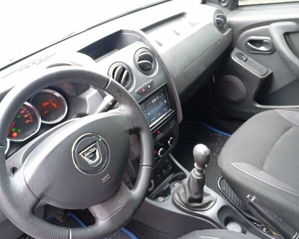 Белый Дачия Duster, объемом двигателя 1.6 л и пробегом 219 тыс. км за 9500 $, фото 4 на Automoto.ua