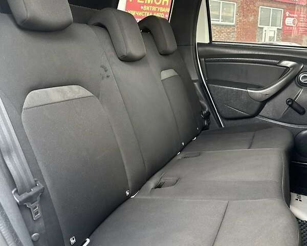 Белый Дачия Duster, объемом двигателя 1.5 л и пробегом 271 тыс. км за 10700 $, фото 13 на Automoto.ua