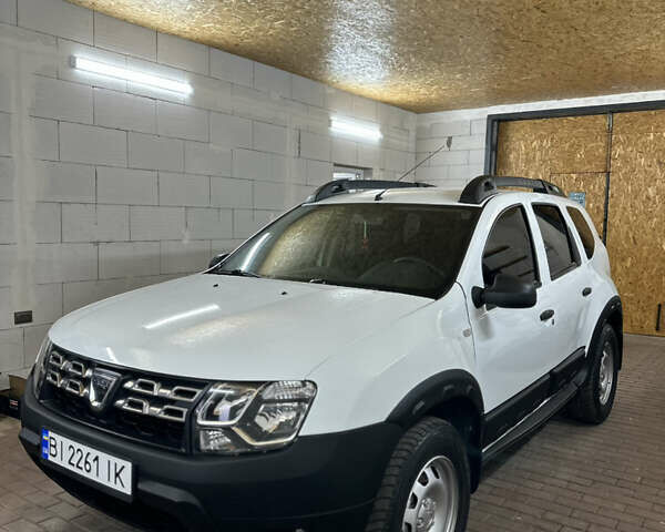 Белый Дачия Duster, объемом двигателя 1.6 л и пробегом 180 тыс. км за 9499 $, фото 1 на Automoto.ua