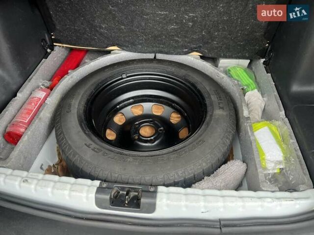 Белый Дачия Duster, объемом двигателя 1.6 л и пробегом 179 тыс. км за 9700 $, фото 13 на Automoto.ua