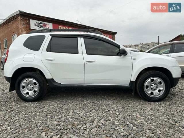 Белый Дачия Duster, объемом двигателя 1.5 л и пробегом 271 тыс. км за 10500 $, фото 8 на Automoto.ua
