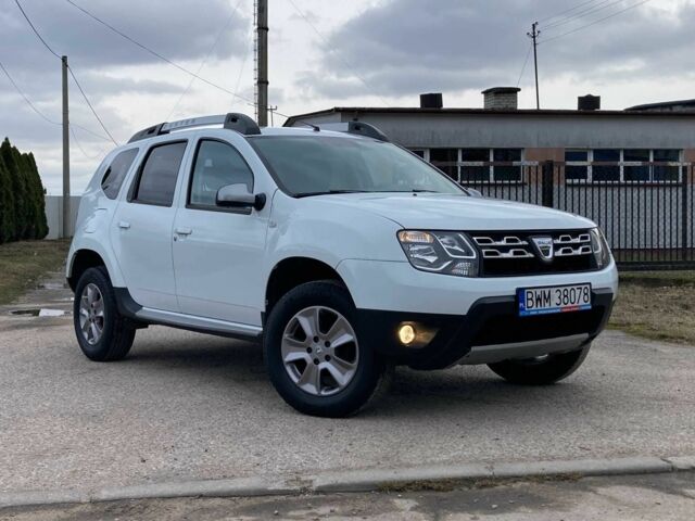 Белый Дачия Duster, объемом двигателя 1.6 л и пробегом 110 тыс. км за 8799 $, фото 1 на Automoto.ua