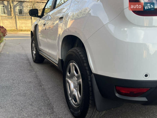Білий Дачія Duster, об'ємом двигуна 1.5 л та пробігом 184 тис. км за 13600 $, фото 23 на Automoto.ua