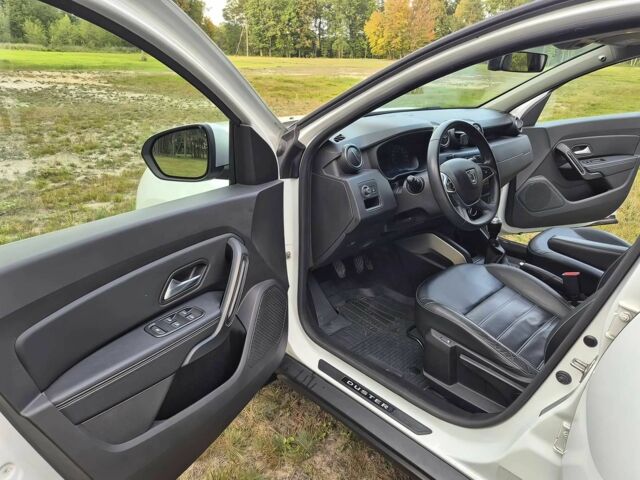 Белый Дачия Duster, объемом двигателя 1.6 л и пробегом 45 тыс. км за 7500 $, фото 6 на Automoto.ua