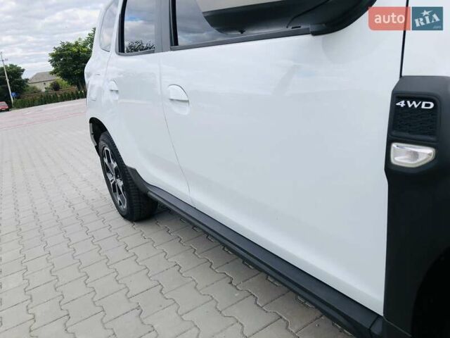 Белый Дачия Duster, объемом двигателя 1.5 л и пробегом 154 тыс. км за 15200 $, фото 15 на Automoto.ua