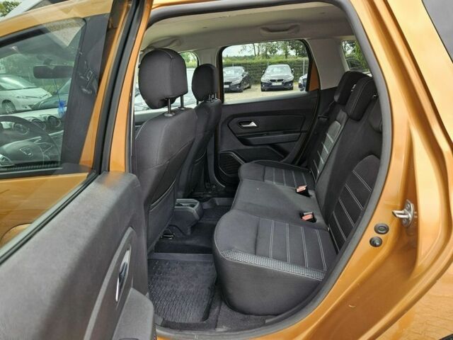 Белый Дачия Duster, объемом двигателя 1.5 л и пробегом 93 тыс. км за 4850 $, фото 5 на Automoto.ua