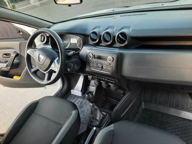 Белый Дачия Duster, объемом двигателя 1.5 л и пробегом 96 тыс. км за 13700 $, фото 8 на Automoto.ua