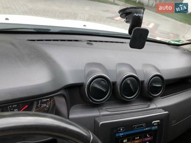 Білий Дачія Duster, об'ємом двигуна 1.5 л та пробігом 154 тис. км за 14999 $, фото 29 на Automoto.ua
