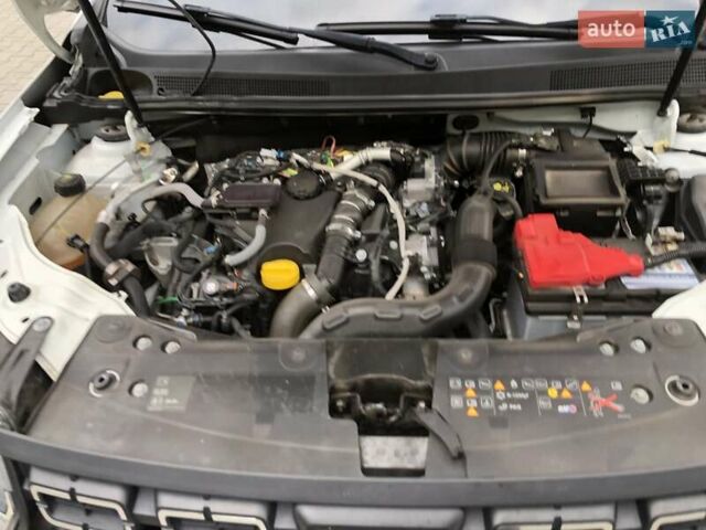 Білий Дачія Duster, об'ємом двигуна 1.5 л та пробігом 154 тис. км за 14999 $, фото 46 на Automoto.ua