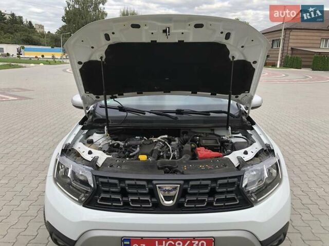 Белый Дачия Duster, объемом двигателя 1.5 л и пробегом 154 тыс. км за 15200 $, фото 43 на Automoto.ua