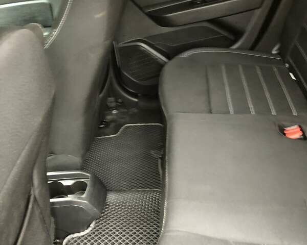 Белый Дачия Duster, объемом двигателя 1.5 л и пробегом 154 тыс. км за 15200 $, фото 32 на Automoto.ua