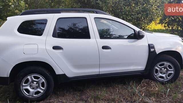 Белый Дачия Duster, объемом двигателя 1.5 л и пробегом 147 тыс. км за 14700 $, фото 13 на Automoto.ua