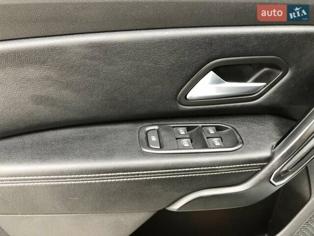 Білий Дачія Duster, об'ємом двигуна 1.5 л та пробігом 154 тис. км за 14999 $, фото 34 на Automoto.ua