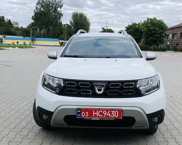 Білий Дачія Duster, об'ємом двигуна 1.5 л та пробігом 154 тис. км за 14999 $, фото 2 на Automoto.ua