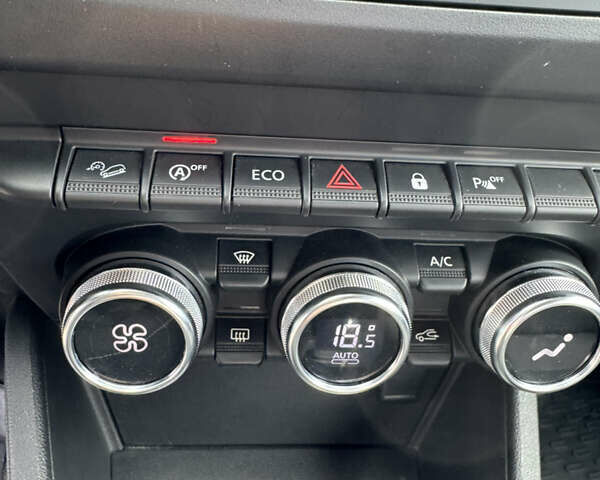 Белый Дачия Duster, объемом двигателя 1.5 л и пробегом 148 тыс. км за 17900 $, фото 30 на Automoto.ua