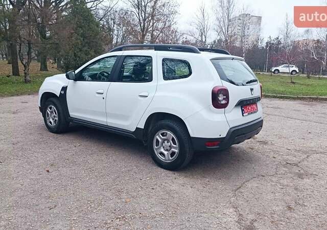 Белый Дачия Duster, объемом двигателя 1.5 л и пробегом 122 тыс. км за 14700 $, фото 8 на Automoto.ua