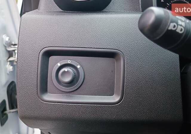 Белый Дачия Duster, объемом двигателя 1.5 л и пробегом 122 тыс. км за 14700 $, фото 20 на Automoto.ua