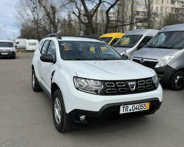 Белый Дачия Duster, объемом двигателя 1.5 л и пробегом 148 тыс. км за 17900 $, фото 1 на Automoto.ua