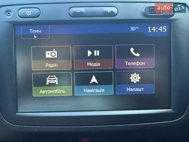 Білий Дачія Duster, об'ємом двигуна 1.5 л та пробігом 129 тис. км за 16888 $, фото 35 на Automoto.ua