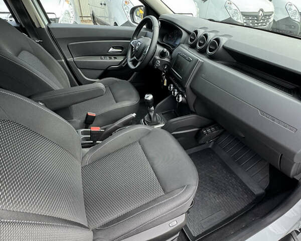 Белый Дачия Duster, объемом двигателя 1.5 л и пробегом 148 тыс. км за 17900 $, фото 34 на Automoto.ua